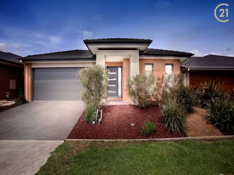 32 Saffron Avenue, Officer VIC 3809