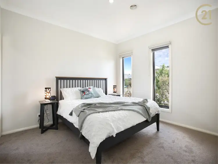 Fifth view of Homely house listing, 32 Saffron Avenue, Officer VIC 3809