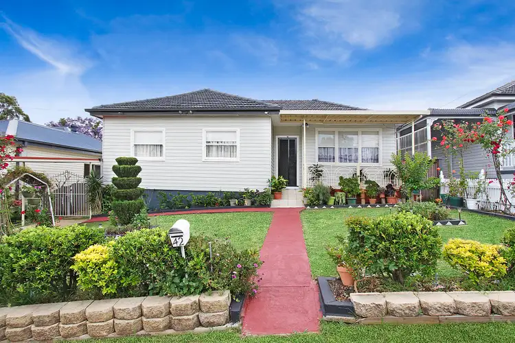 42 Haynes Avenue, Seven Hills NSW 2147