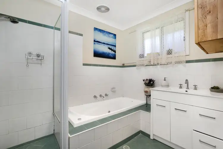 Fifth view of Homely house listing, 7 Campbell Close, Minto NSW 2566