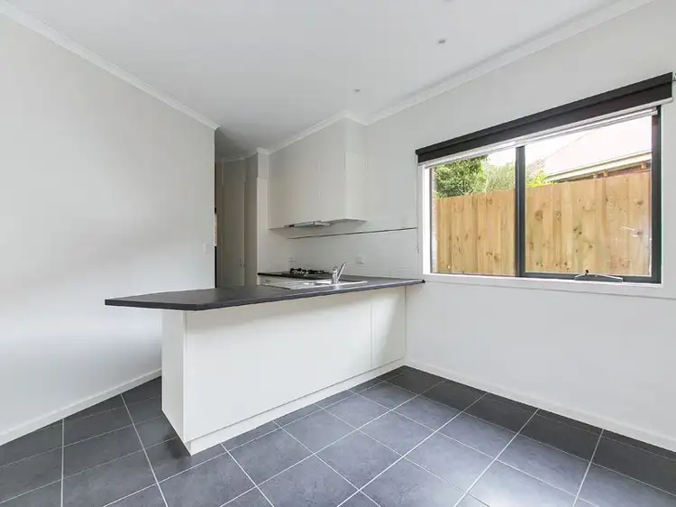 1/5 Hourigan Avenue, Clayton VIC 3168