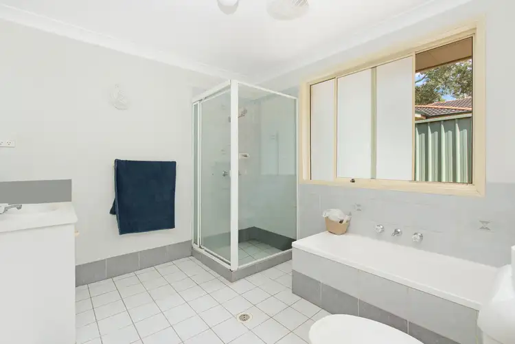 Sixth view of Homely house listing, 2 Raht Place, Doonside NSW 2767