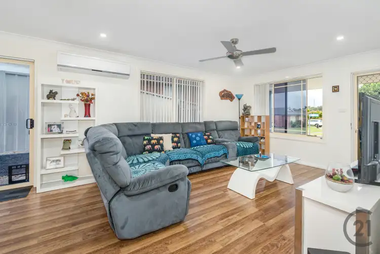 Fourth view of Homely villa listing, 2/8 Grove Place, Cameron Park NSW 2285