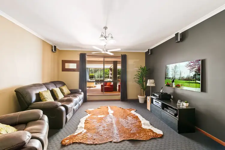 Fourth view of Homely house listing, 10 Pearl Court, Rangeville QLD 4350