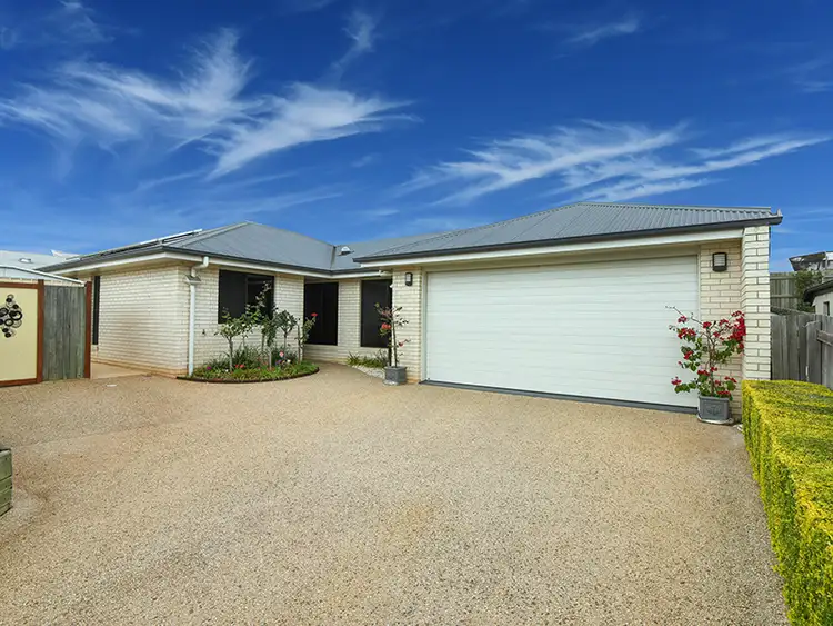 1/204 Stenner Street, Middle Ridge QLD 4350