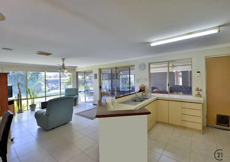 Fourth view of Homely house listing, 10 Carradale Mews, Erskine WA 6210