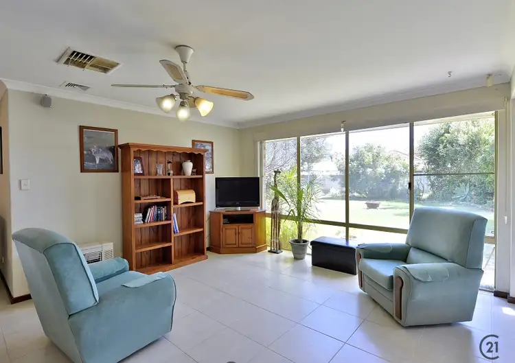 Sixth view of Homely house listing, 10 Carradale Mews, Erskine WA 6210