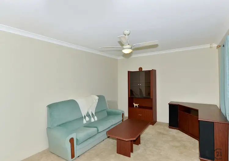 Seventh view of Homely house listing, 10 Carradale Mews, Erskine WA 6210