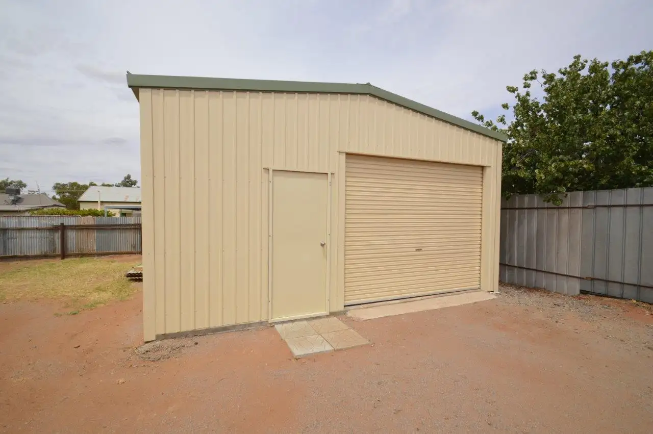 Main view of Homely house listing, 695 Beryl Street, Broken Hill NSW 2880