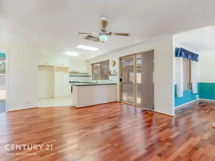 Seventh view of Homely house listing, 53 Inverness Circle, Camillo WA 6111
