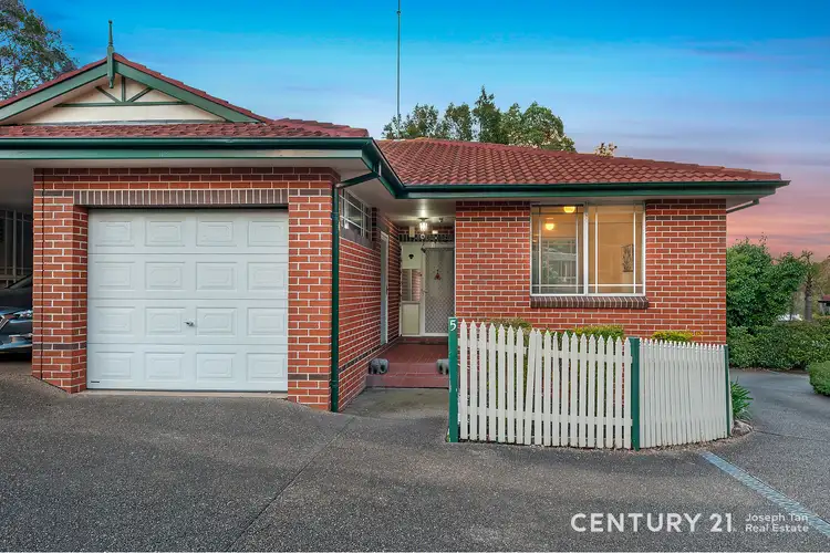Main view of Homely villa listing, 5/105 Gumnut Road, Cherrybrook NSW 2126