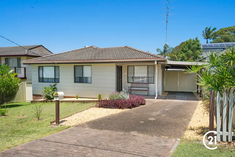 48 Carinya Street, Charmhaven NSW 2263