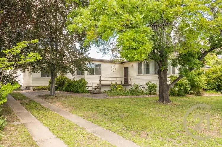 16 Rosehill Street, Bathurst NSW 2795