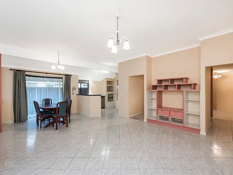 7 Roma Vista, Ellenbrook WA 6069