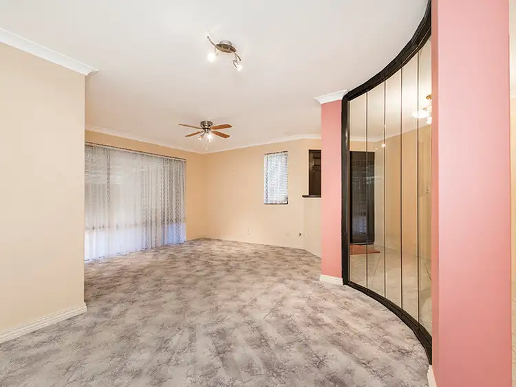 Fourth view of Homely house listing, 7 Roma Vista, Ellenbrook WA 6069