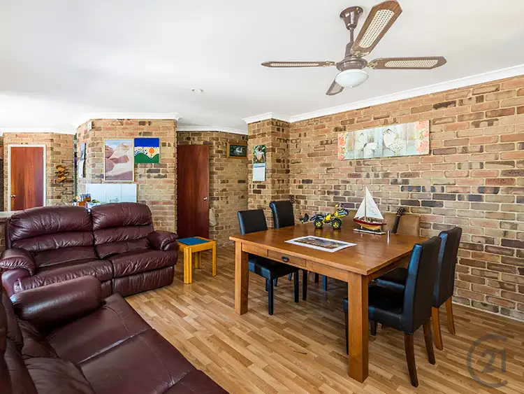Sixth view of Homely house listing, 7 Pepperwood Rise, Halls Head WA 6210