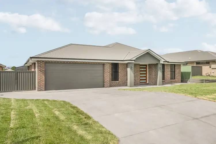 18 Fraser Drive, Eglinton NSW 2795