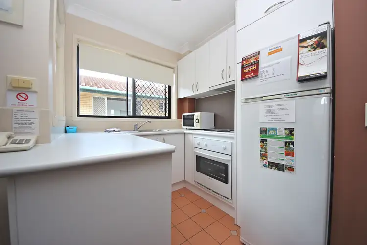 Second view of Homely apartment listing, 18/9-13 Margaret Avenue, Broadbeach QLD 4218