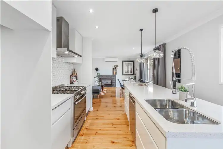 Third view of Homely house listing, 5 LOCHARN CRES, Keysborough VIC 3173