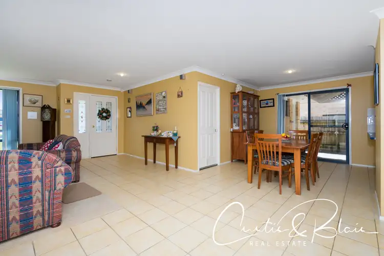 Sixth view of Homely house listing, 5 Gwalia Close, Medowie NSW 2318