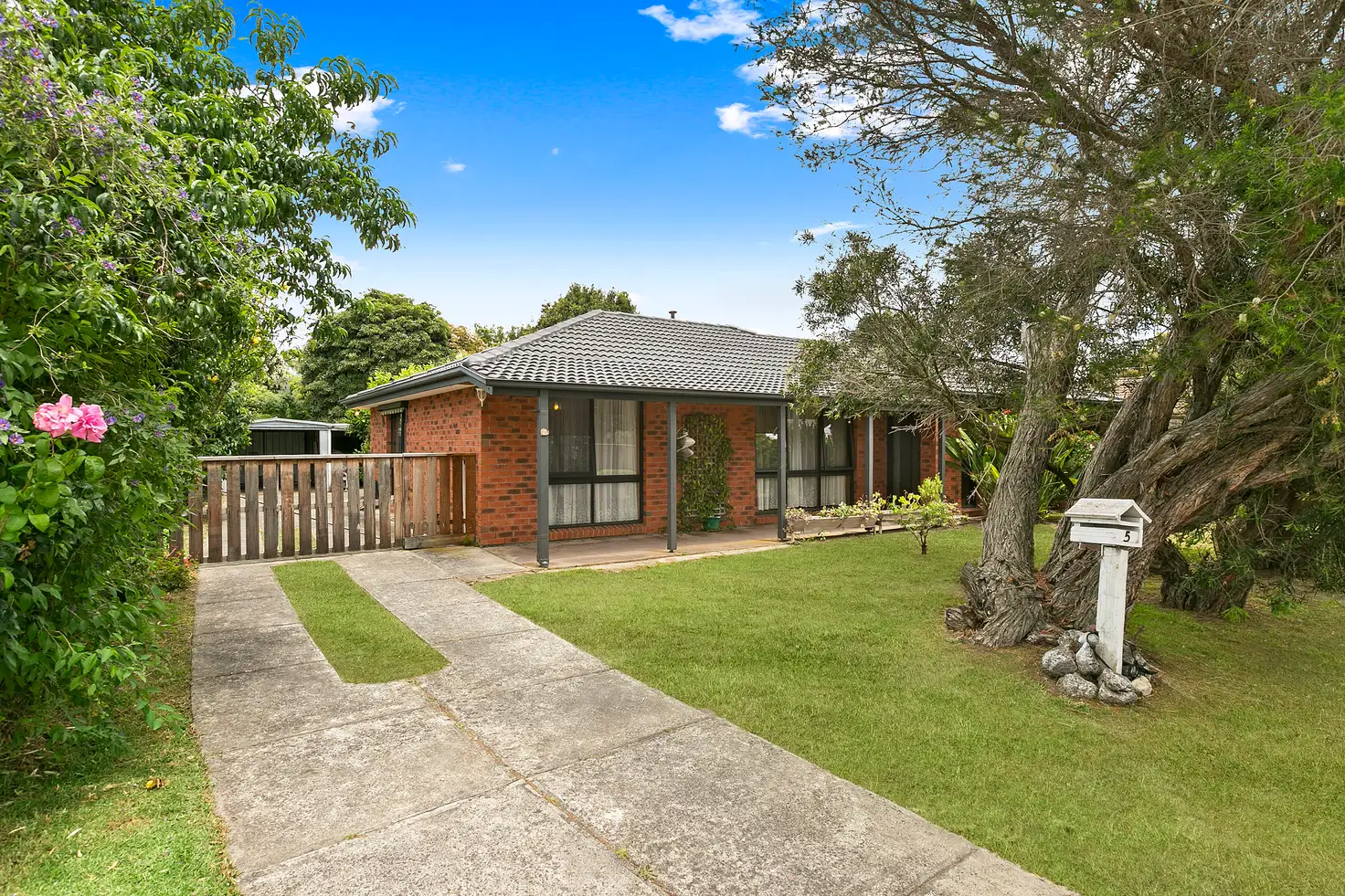 Main view of Homely house listing, 5 Phillip Court, Hastings VIC 3915