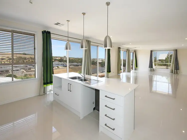 Main view of Homely house listing, 10 Auldstone Place, Huntfield Heights SA 5163