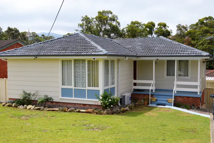 35 Leonard Street, Bomaderry NSW 2541