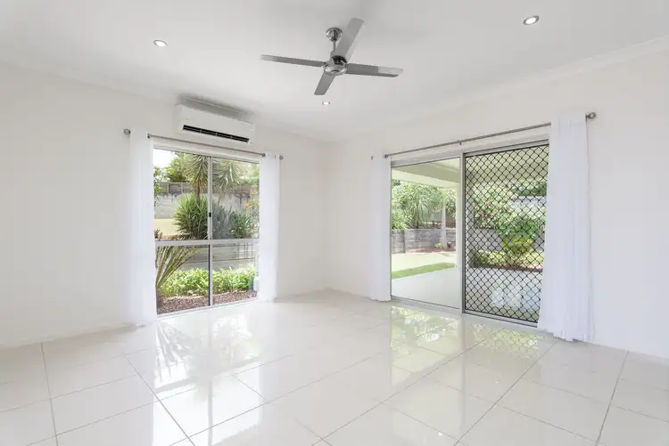 Seventh view of Homely house listing, 4 Diamond Court, Southside QLD 4570