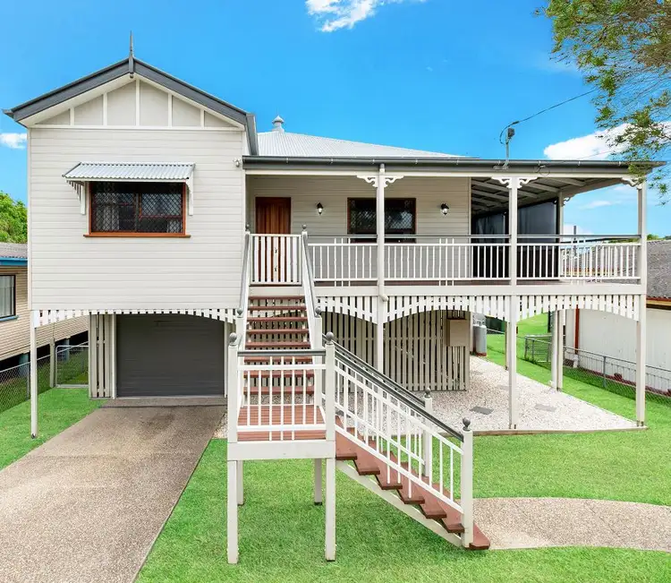 82 Plume Street, Redcliffe QLD 4020