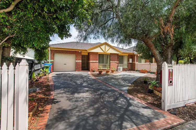 Main view of Homely unit listing, 2 Duff Street, Cranbourne VIC 3977