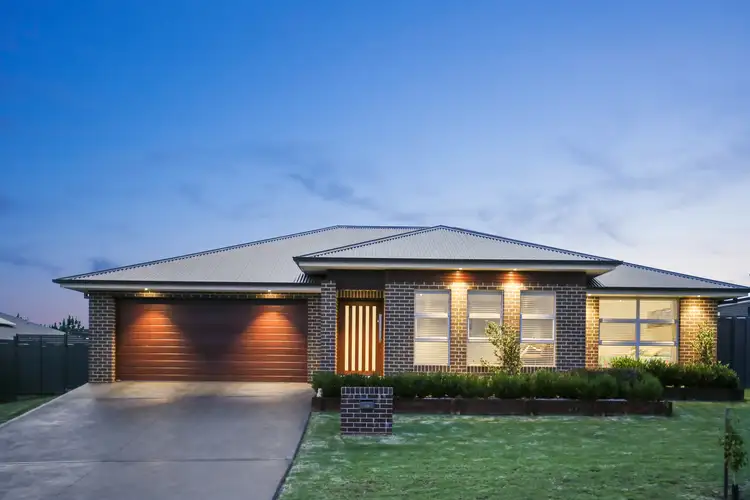 19 Mariposa Street, Orange NSW 2800