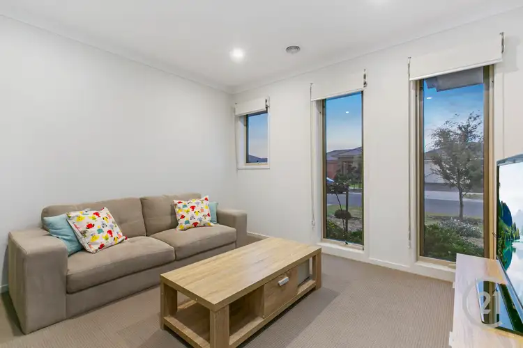 Second view of Homely house listing, 7 Pegasus Street, Pakenham VIC 3810