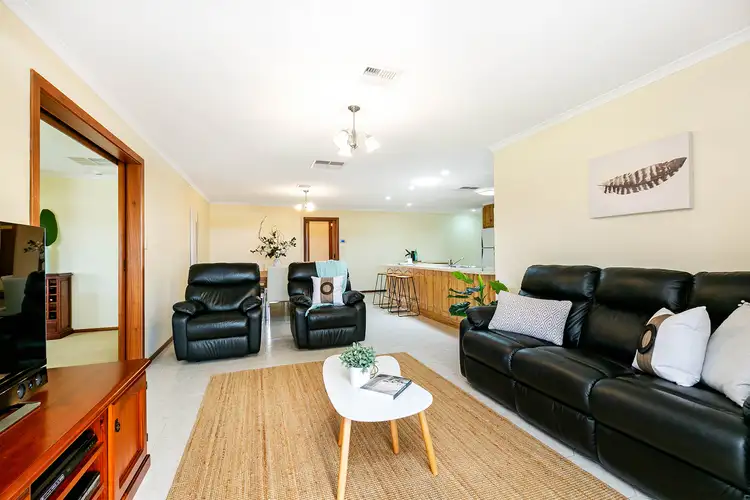 Fourth view of Homely house listing, 6 Vines Cross Crescent, Onkaparinga Hills SA 5163