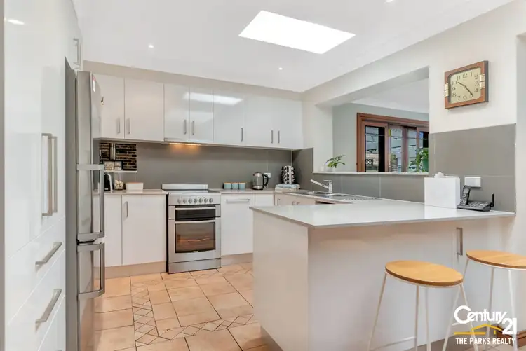 Fourth view of Homely house listing, 19 Donahue Close, Prairiewood NSW 2176