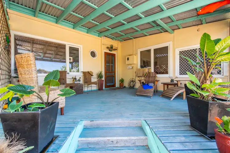 16 Albion Road, Madora Bay WA 6210