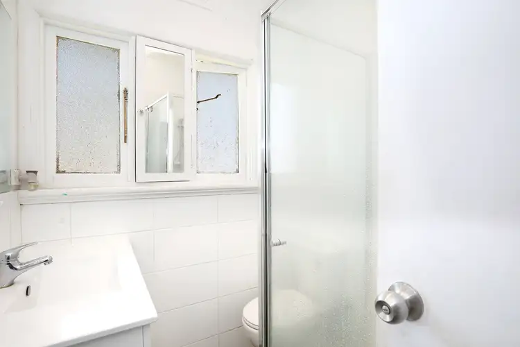 Fifth view of Homely house listing, 7 Lincoln Court, Noble Park VIC 3174