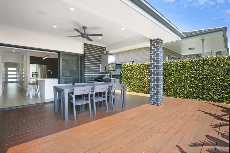 194a Eagleview Rd, Minto NSW 2566