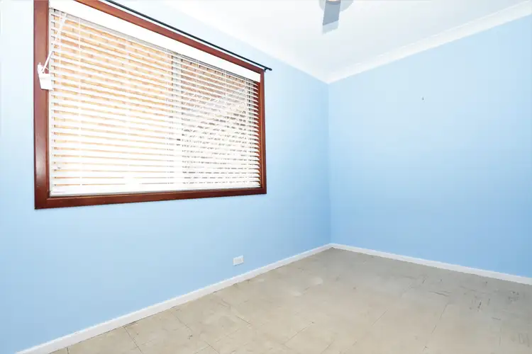 Fifth view of Homely unit listing, 1C Jacaranda Crescent, Withers WA 6230