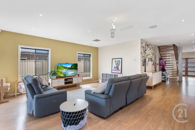 Fifth view of Homely house listing, 6 Villella Drive, Pakenham VIC 3810