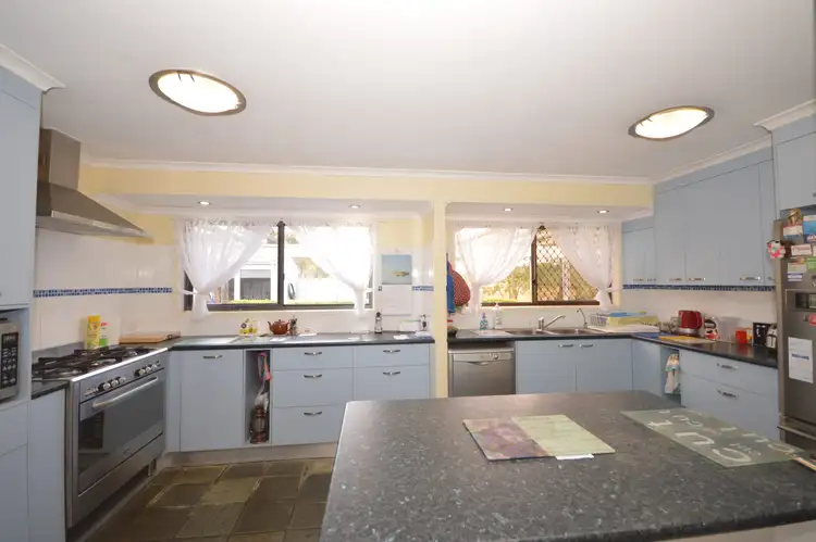 Seventh view of Homely house listing, 2 Hyperno Way, Branyan QLD 4670