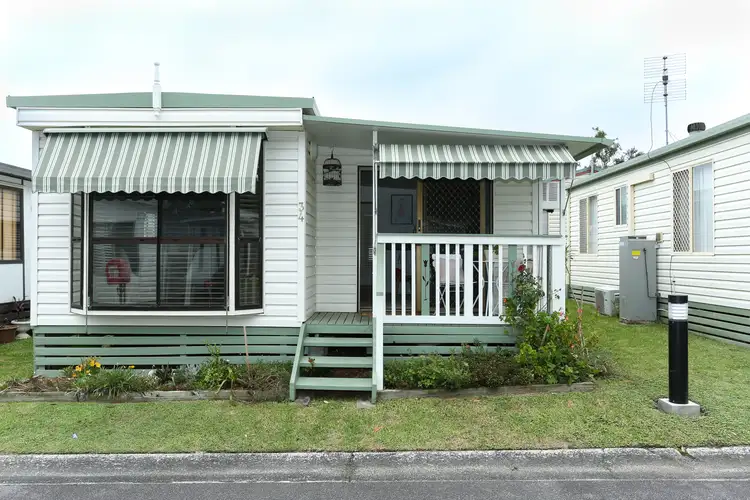 34/33 Karalta Road, Erina NSW 2250