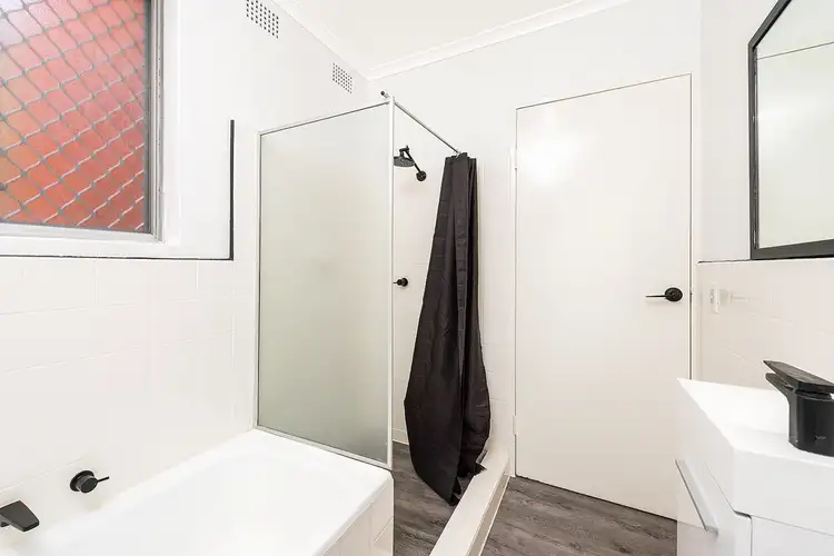 Sixth view of Homely apartment listing, 4/146 Chuter Avenue, Sans Souci NSW 2219