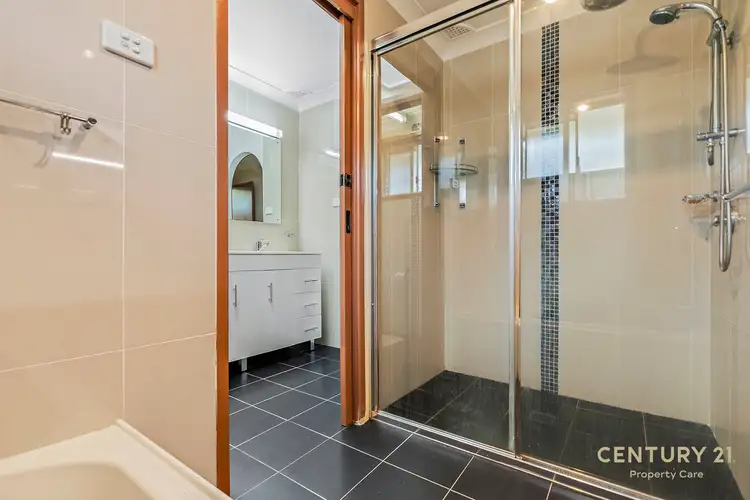 Fourth view of Homely house listing, 7 Boyer Place, Minto NSW 2566