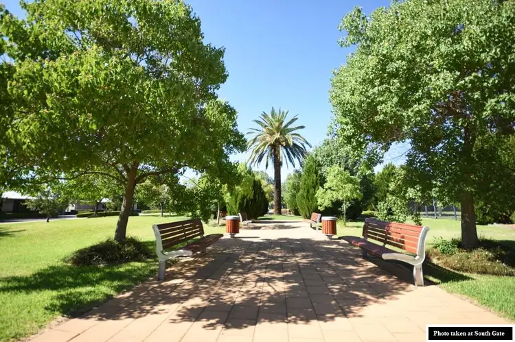 Fifth view of Homely townhouse listing, 13/19-21 Boundary Road, Dubbo NSW 2830