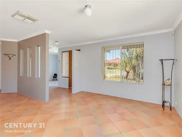 Sixth view of Homely house listing, 10 Wineberry Loop, South Lake WA 6164