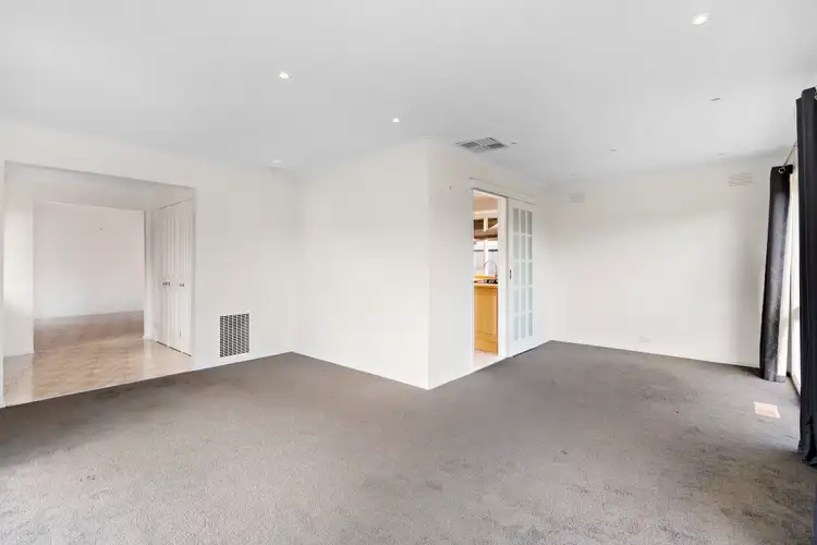 Second view of Homely house listing, 27 Cooinda Crescent, Clarinda VIC 3169