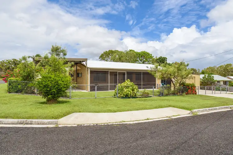 30 Drummer Street, Tin Can Bay QLD 4580