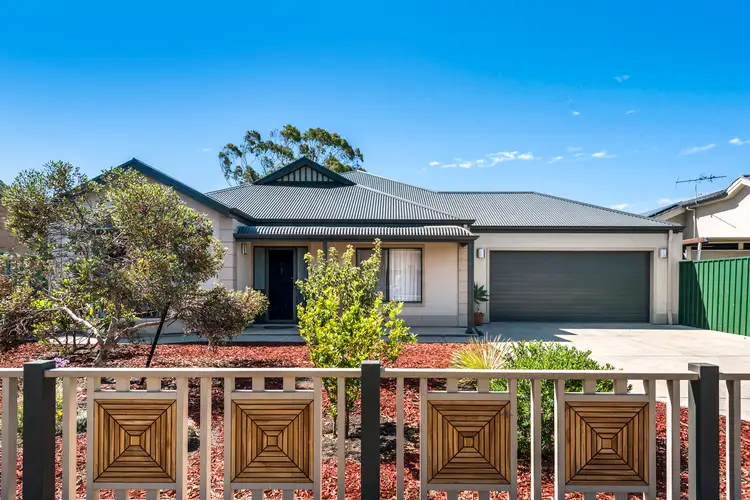 10 Duntroon Crescent, Taperoo SA 5017