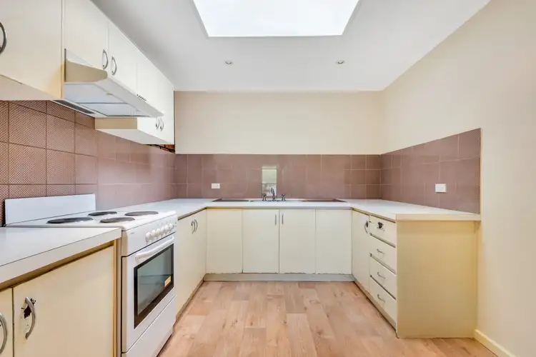 Fourth view of Homely unit listing, 2/10 Beeches Road, Hallett Cove SA 5158