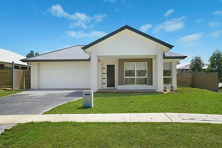 33 Tooze Circuit, North Rothbury NSW 2335